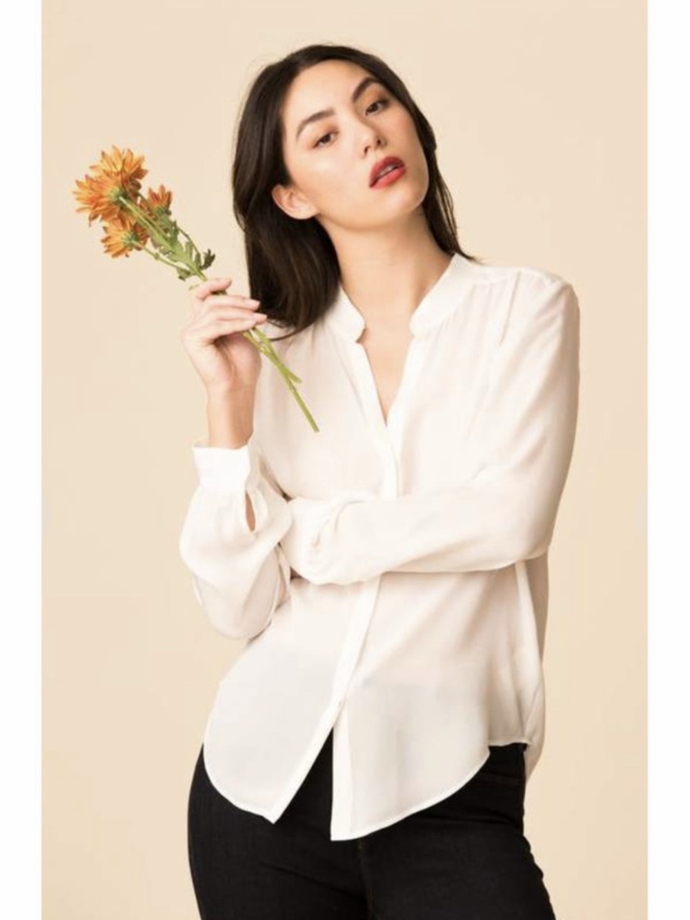 L’AGENCE 100% Silk Bianca Band Collar Blouse Size M